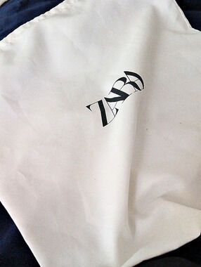Zara White Dust Bag